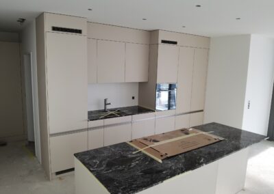 Schreiner Montagen Zürich Hotel Ladenbau